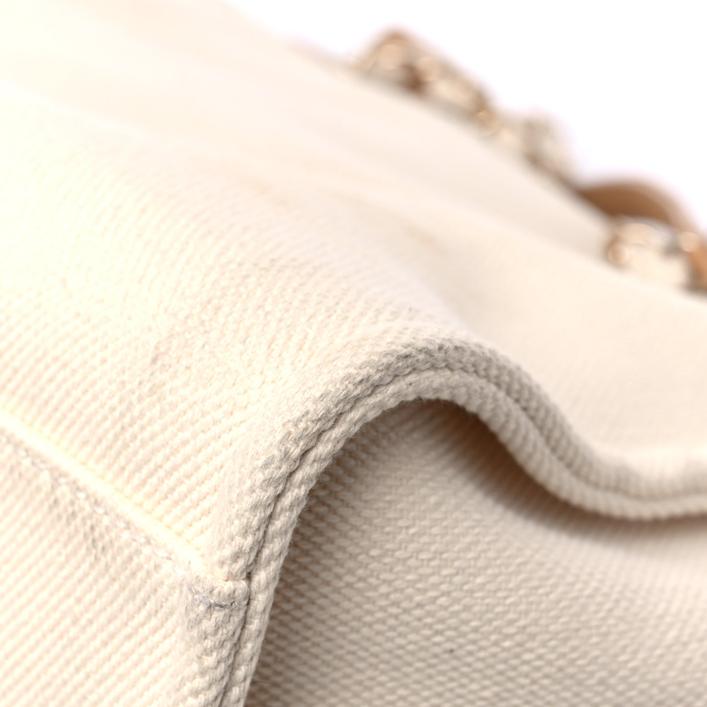 cc Canvas Pearl Large Deauville Tote Ecru Beige