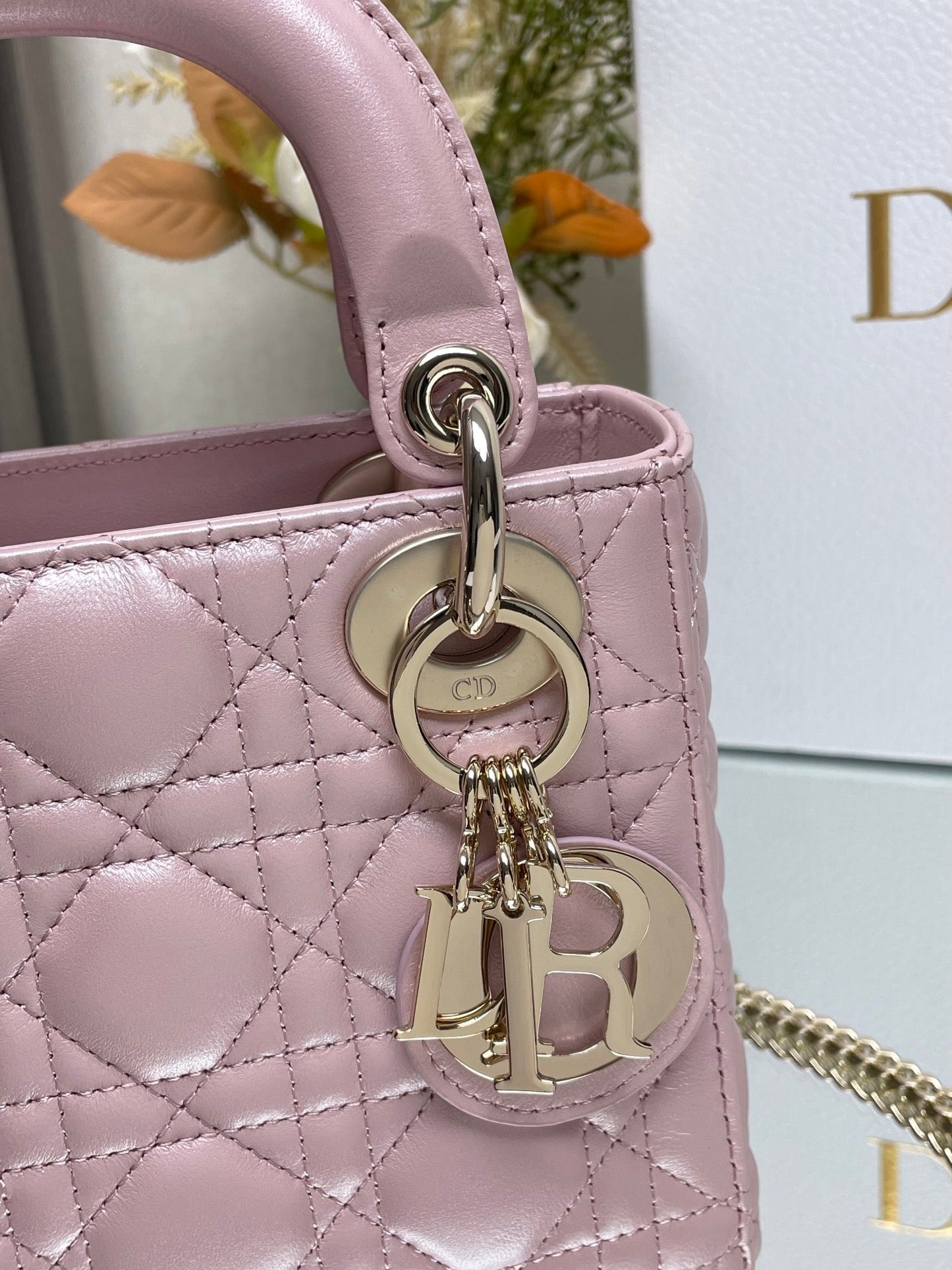 Miss Dior Lady Medium Grey HandBag M6010, 17*15*7cm