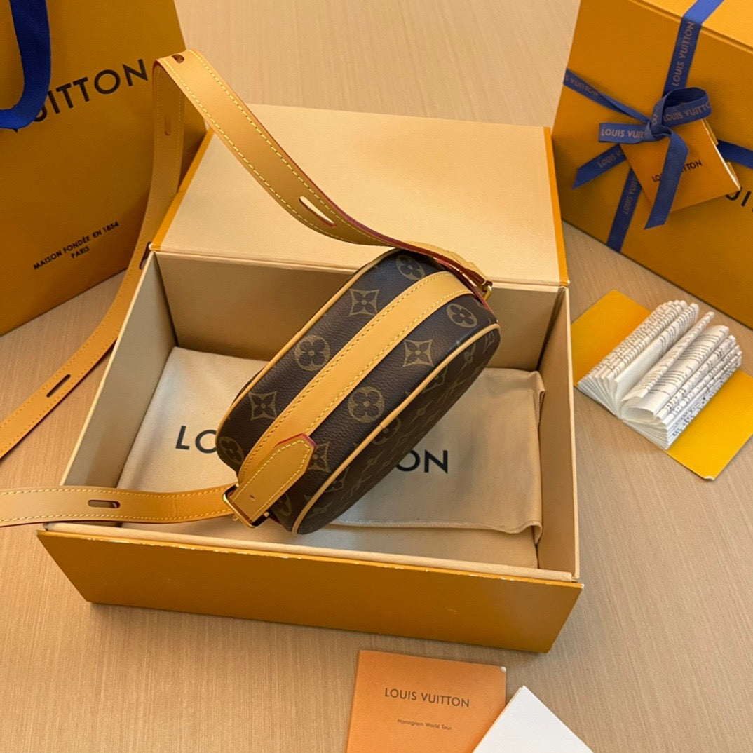 Louis Vuitton Boite Chapeau Souple Bag 17x18x7cm