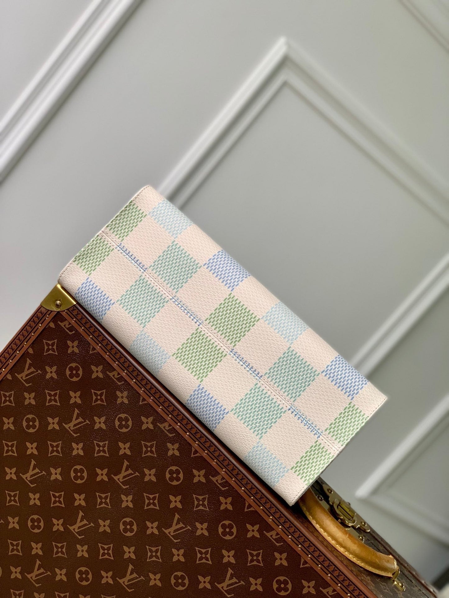 LV N40518 Louis Vuitton OnTheGo MM Tote Bag Blue