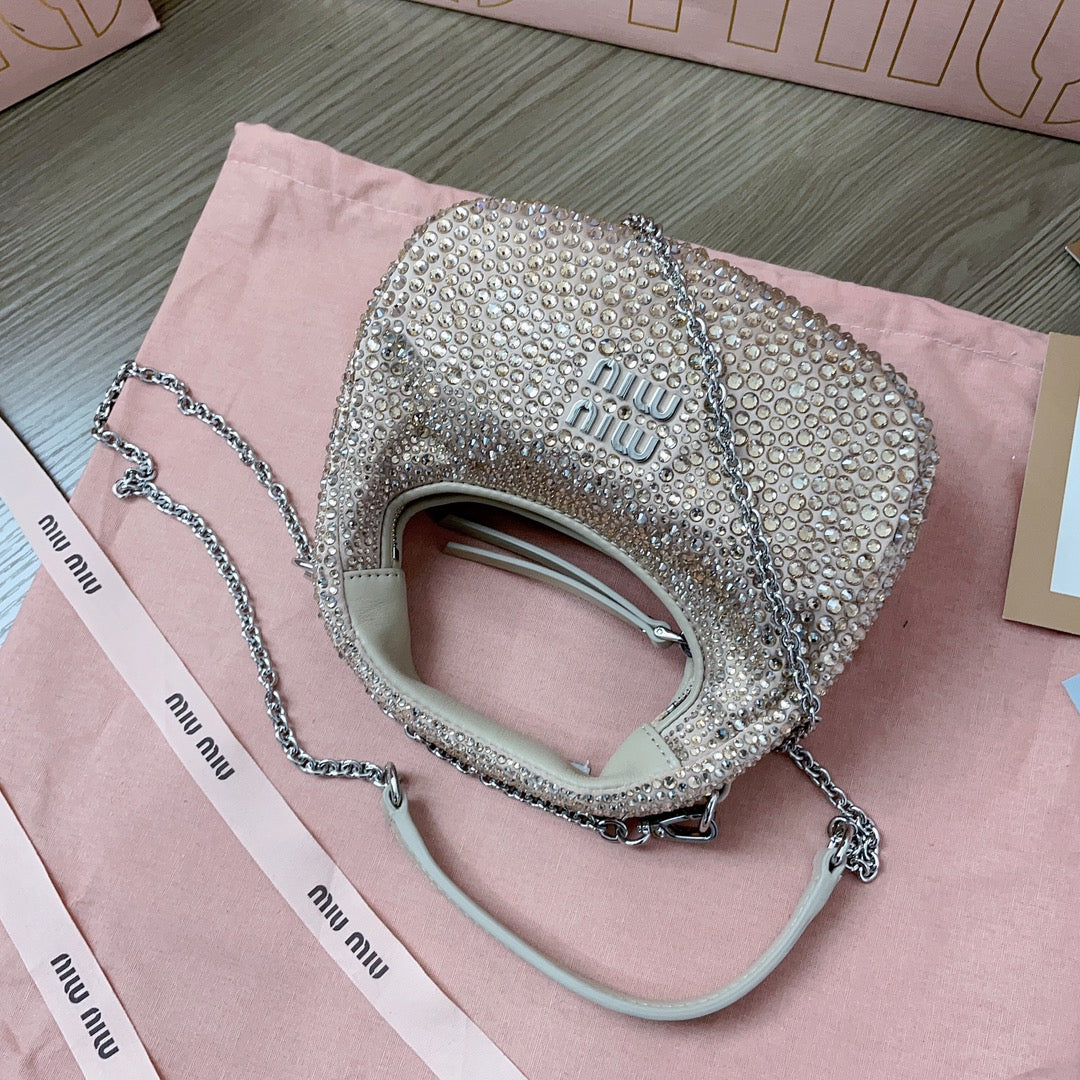 MiuMiu Wander Matelasse Handbag Purse 5BC125, 20 X 17 X 6 CM