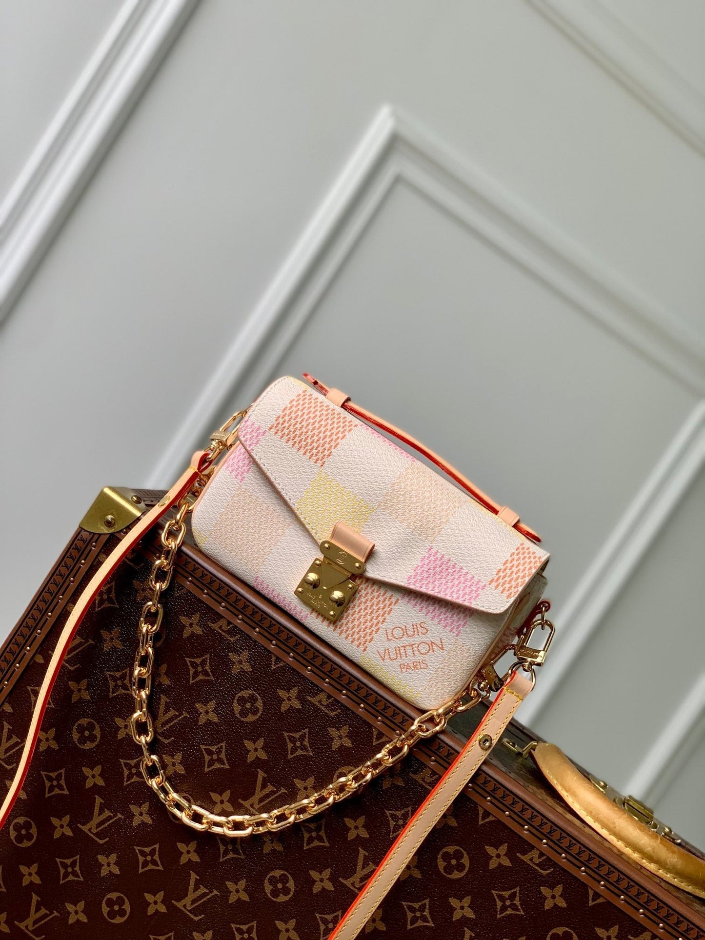 Louis Vuitton LV east west Métis bag N40749