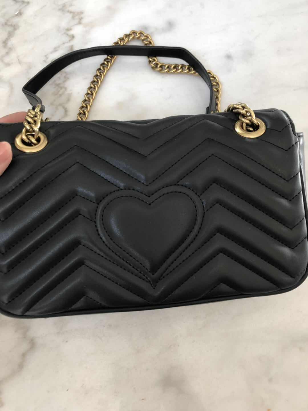GC013 MEDIUM SIZE 10.2x5.9x2.8inch SMALL SIZE 8.7x5.1x2.4inch