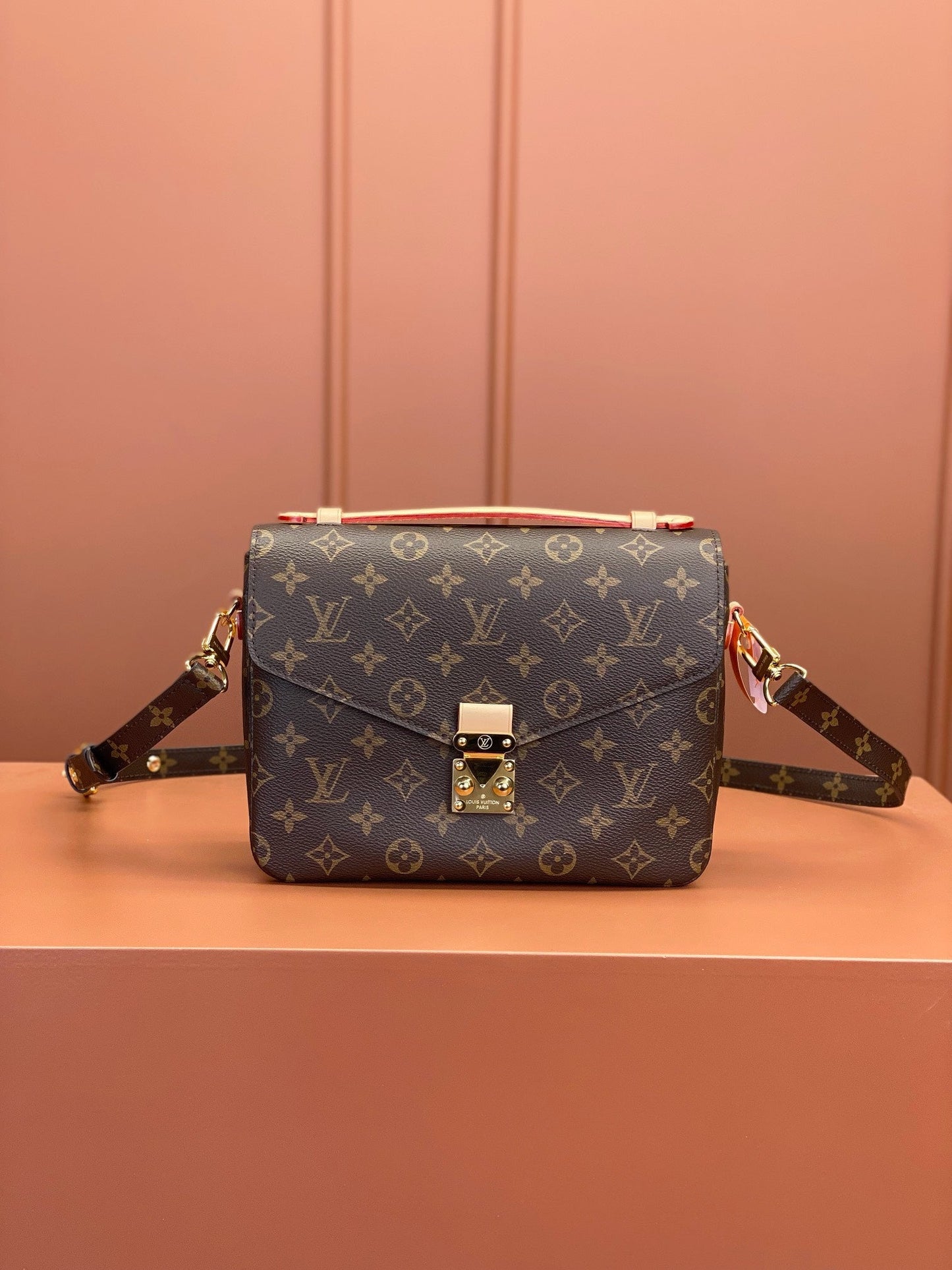 Louis Vuitton Pochette Métis 25 Canvas M44875