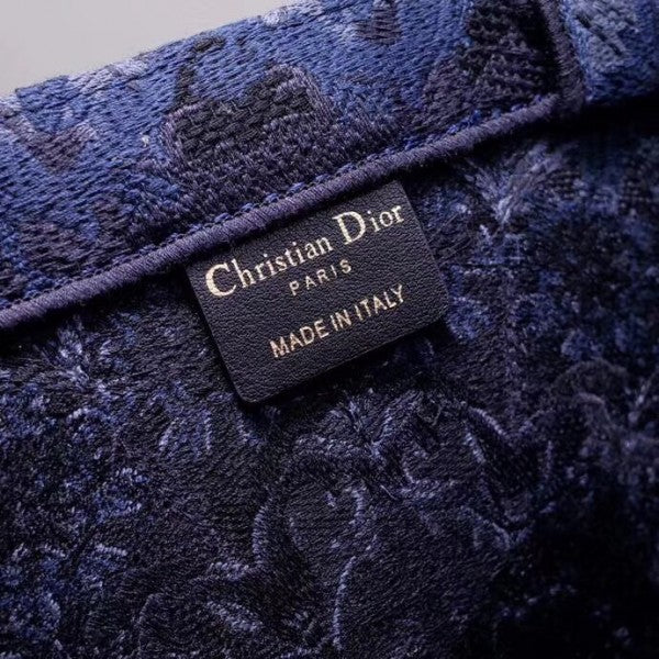 D Book Tote Bag In Blue KaleiDscopic Canvas
