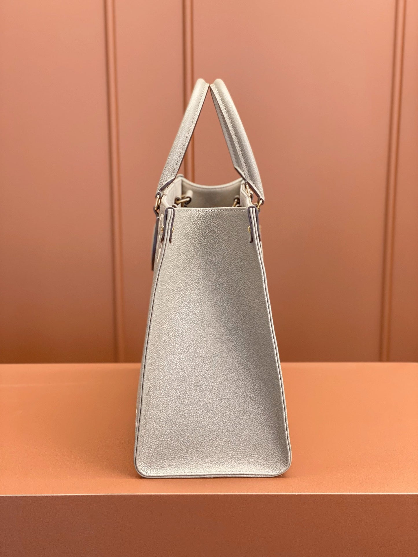 Louis Vuitton LV M45494 OnTheGo MM Bag 35x27x14cm Grey