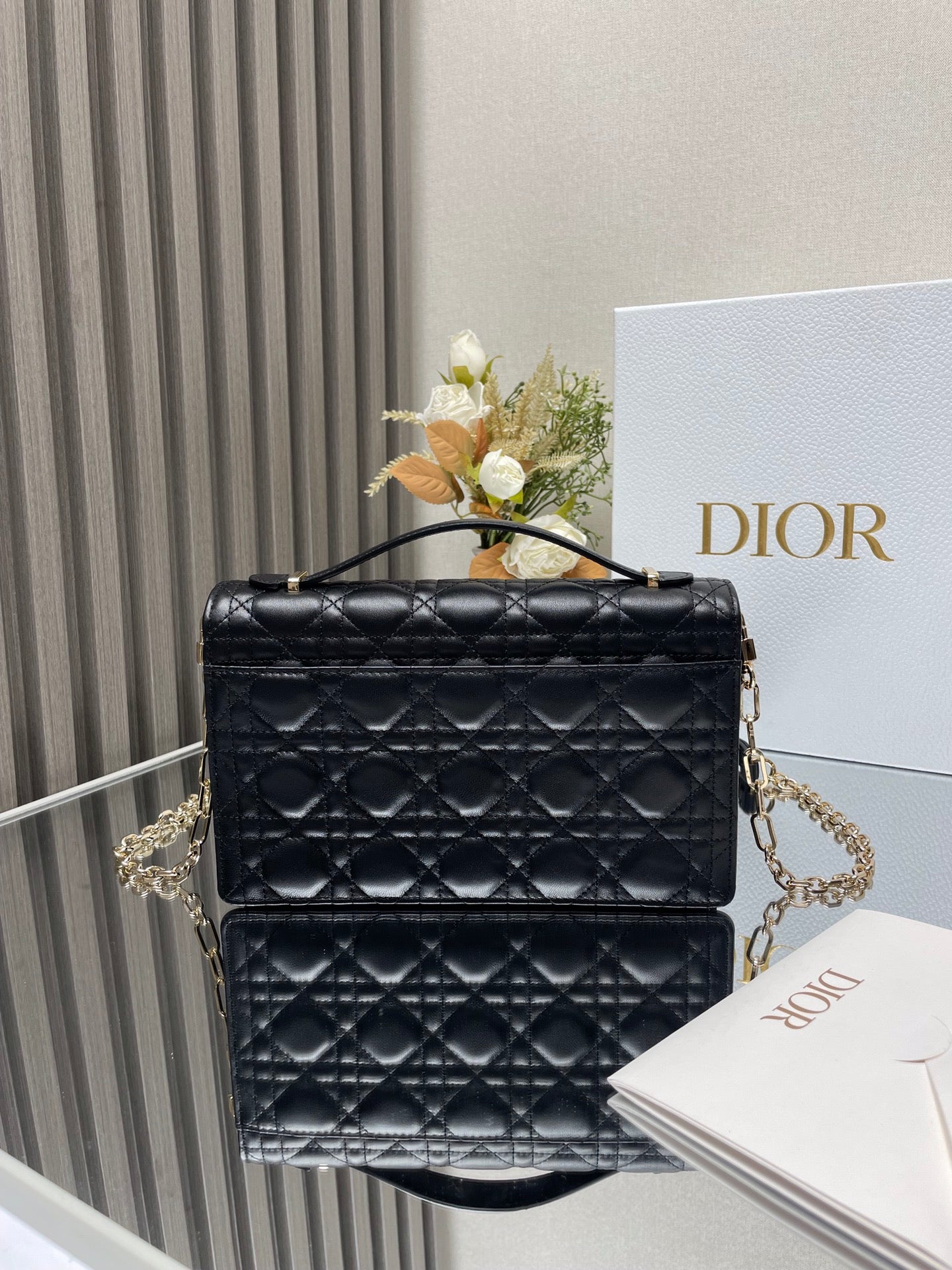 Miss Dior Lady Medium Black Purse Bag M0605, 24 x 14 x 7.5 CM