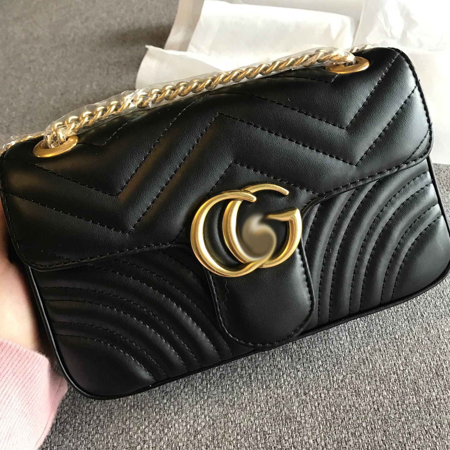 GC013 MEDIUM SIZE 10.2x5.9x2.8inch SMALL SIZE 8.7x5.1x2.4inch