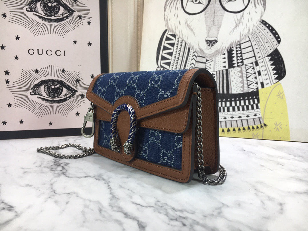 GC315 Mini:6.5x3.9x1.8inch Small:7.9x6.1x2inch Medium:11x6.7x3.5inch