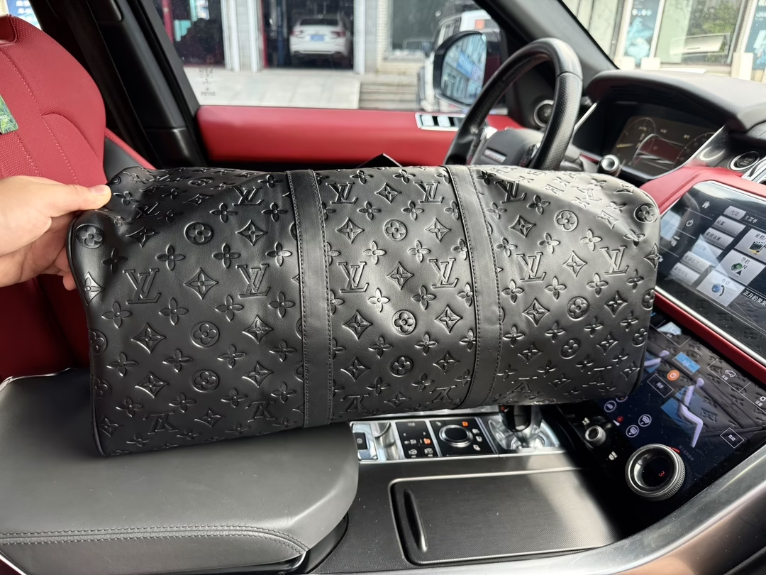 Louis M44810 keepall 50 bag size: 50*23*29 cm