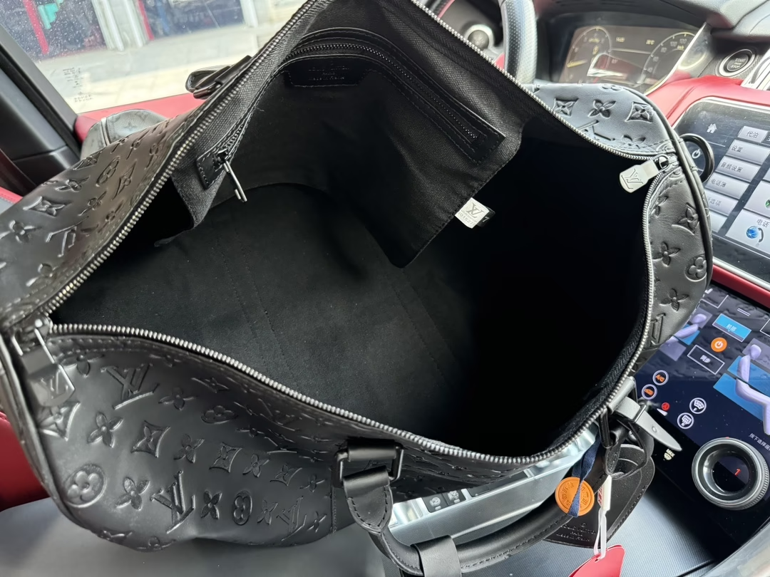 Louis M44810 keepall 50 bag size: 50*23*29 cm