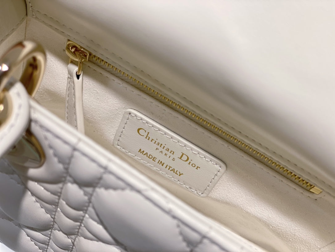 Lady Dior Bag Latte Cannage Lambskin Bag White 17x15x7cm