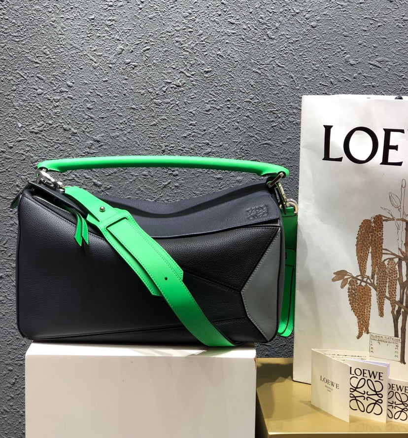 LOEWE Puzzle Edge Tote Bag Green, 35*17*24CM