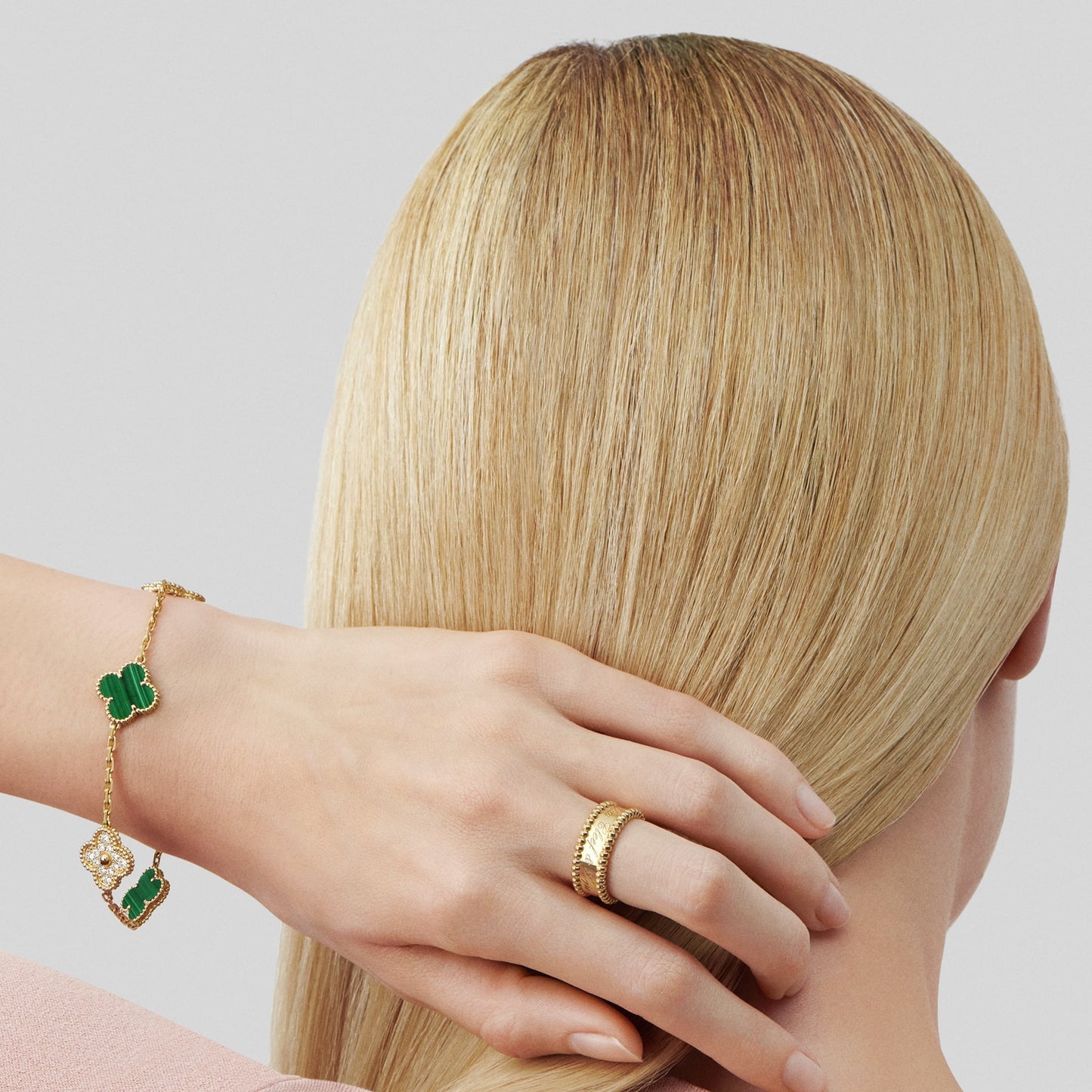 VAN CLEEF & ARPELS Vintage Alhambra Diamond Bracelet Laser Gold/green