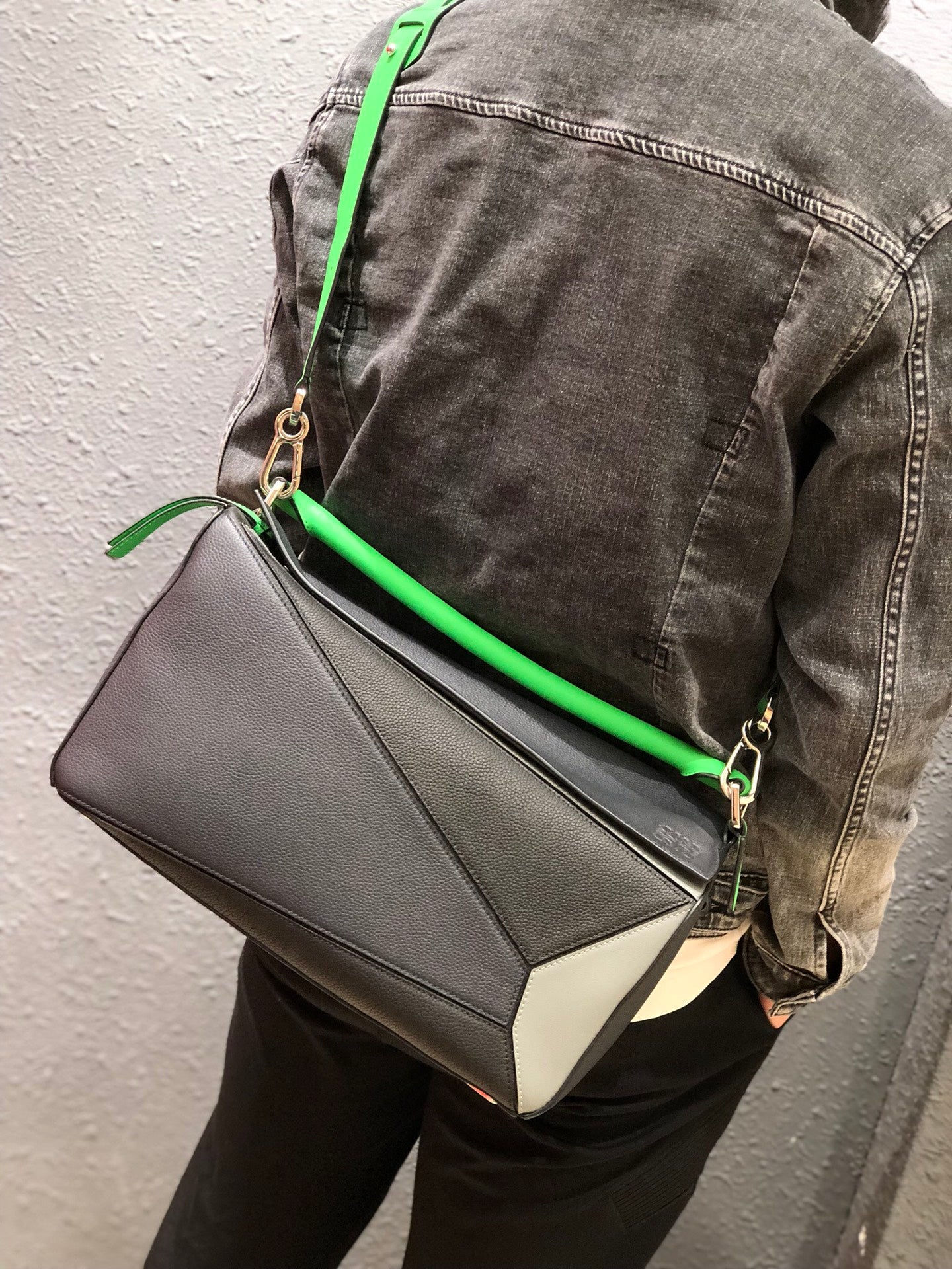 LOEWE Puzzle Edge Tote Bag Green, 35*17*24CM