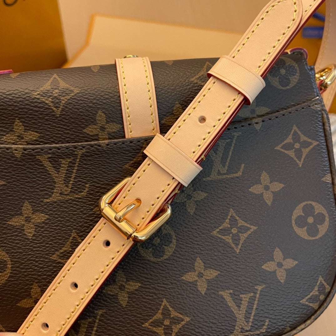 Louis Vuitton Saumur BB Monogram Bag M46740, 20*16*7CM