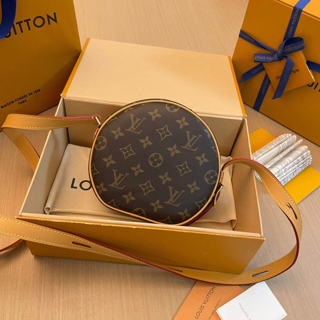 Louis Vuitton Phone Box Bag 11x18x4cm
