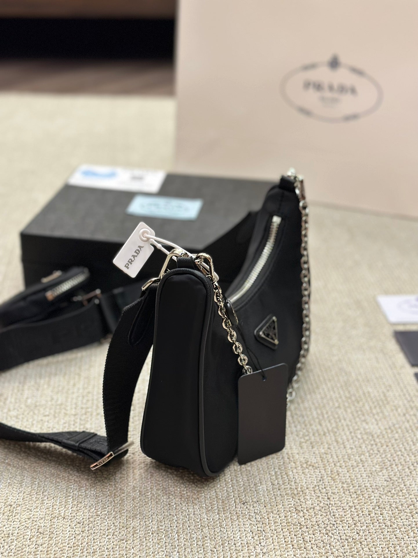 Pra hobo new arrival bag size : 22 * 16cm