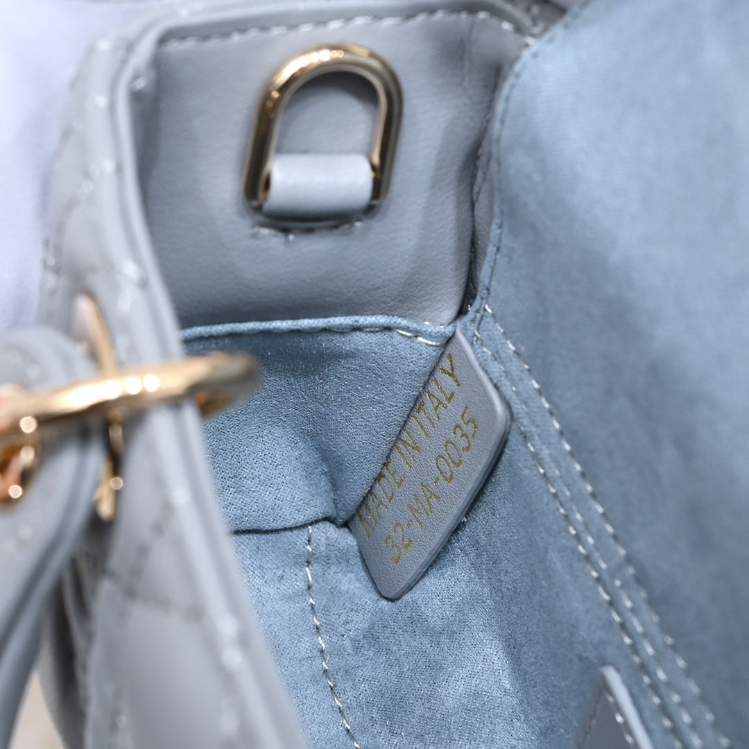 D new arrival D-Joy tote lady bag size;16*5.5*10 cm