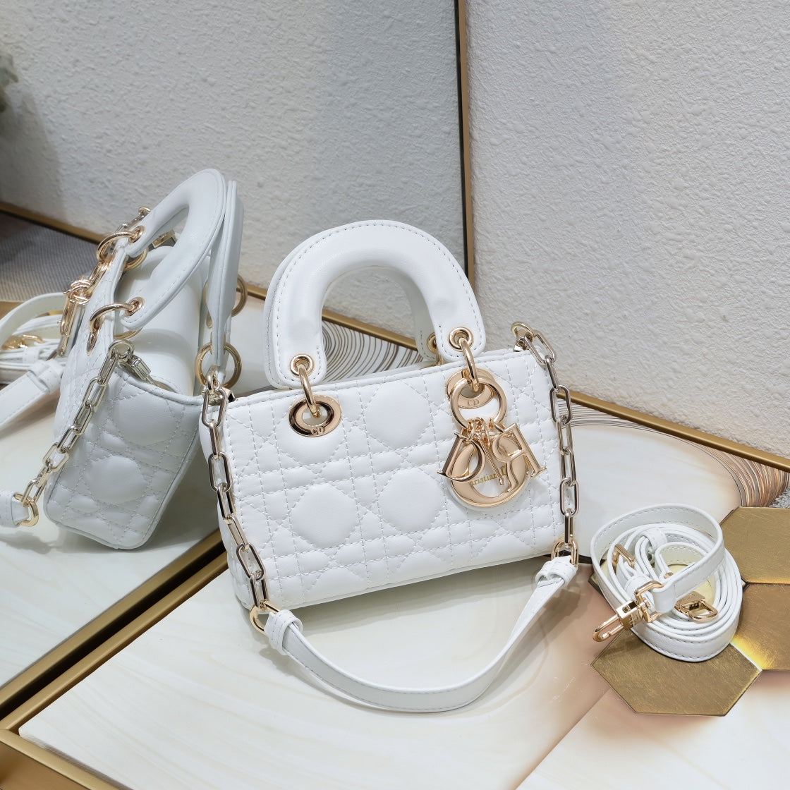 D new arrival D-Joy tote lady bag size;16*5.5*10 cm
