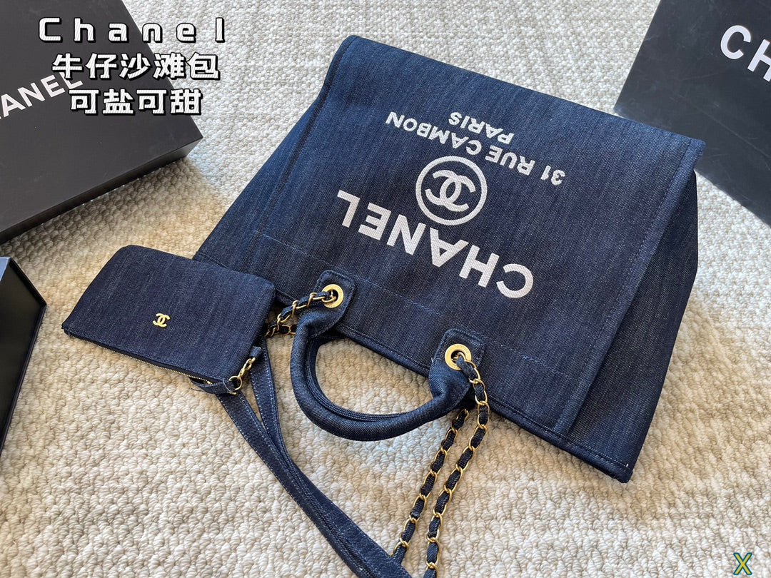 CC new arrival denime tote bag size: 37 * 31 cm