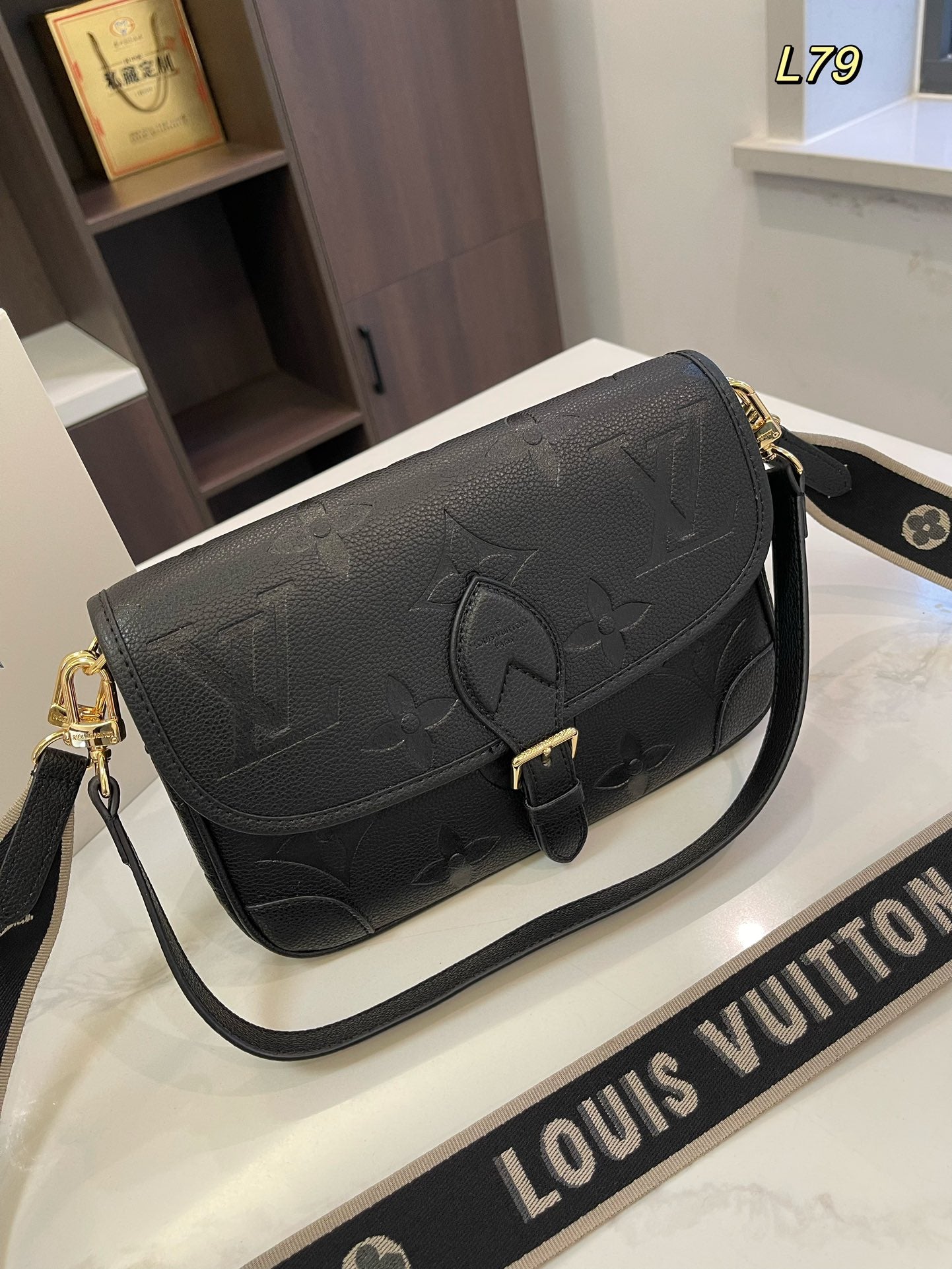 Louis new arrival Diane bag size:25*17cm