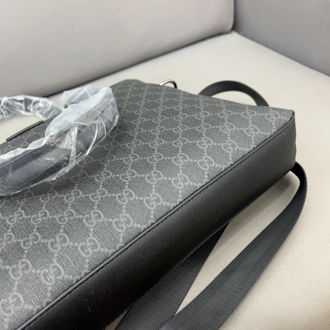 GG new arrival men and women handbag size: 28 x 38 cm