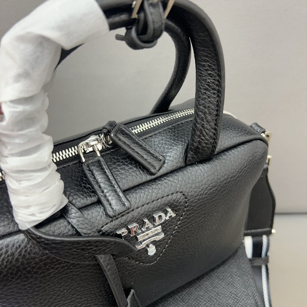Pra new arrival bag size: 23 x 14 cm
