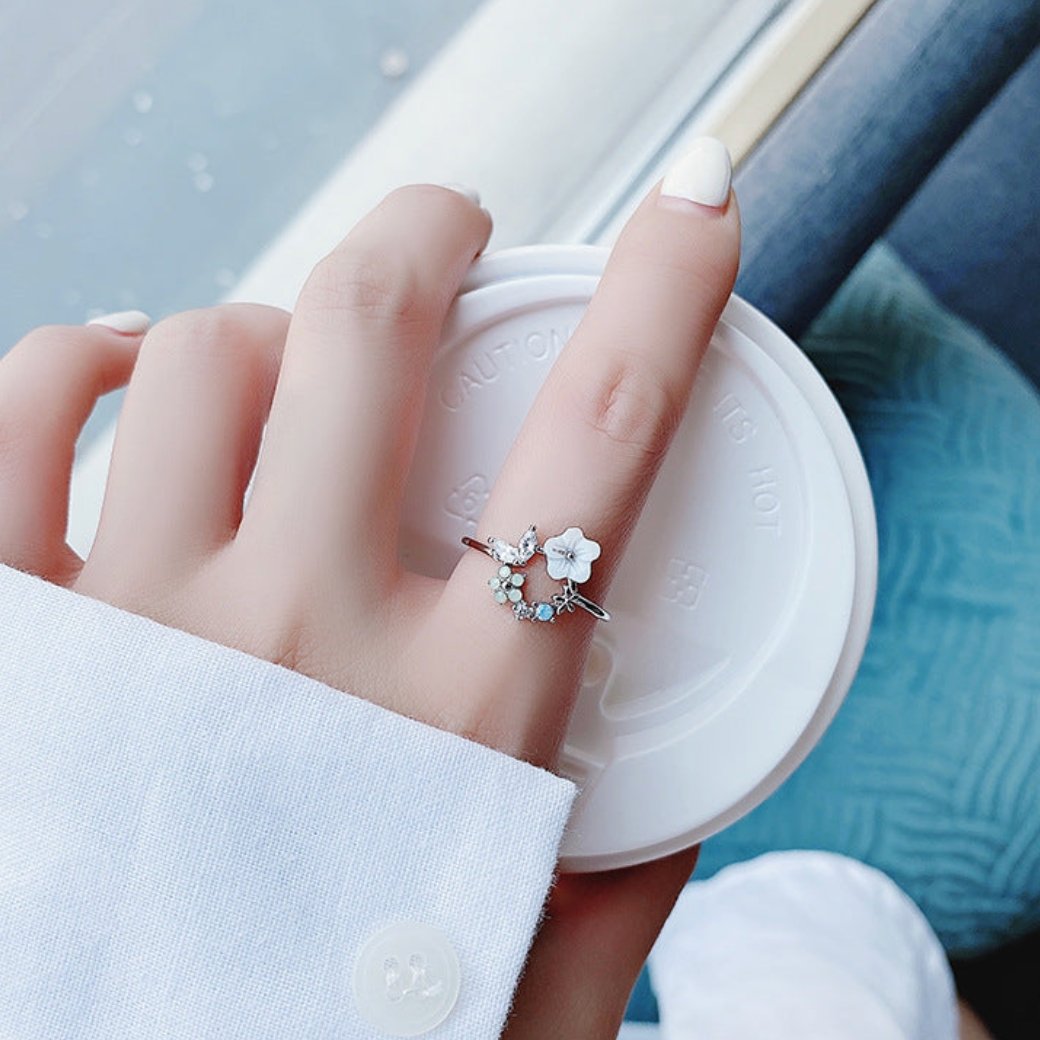 Bague fleur en argent épanouie