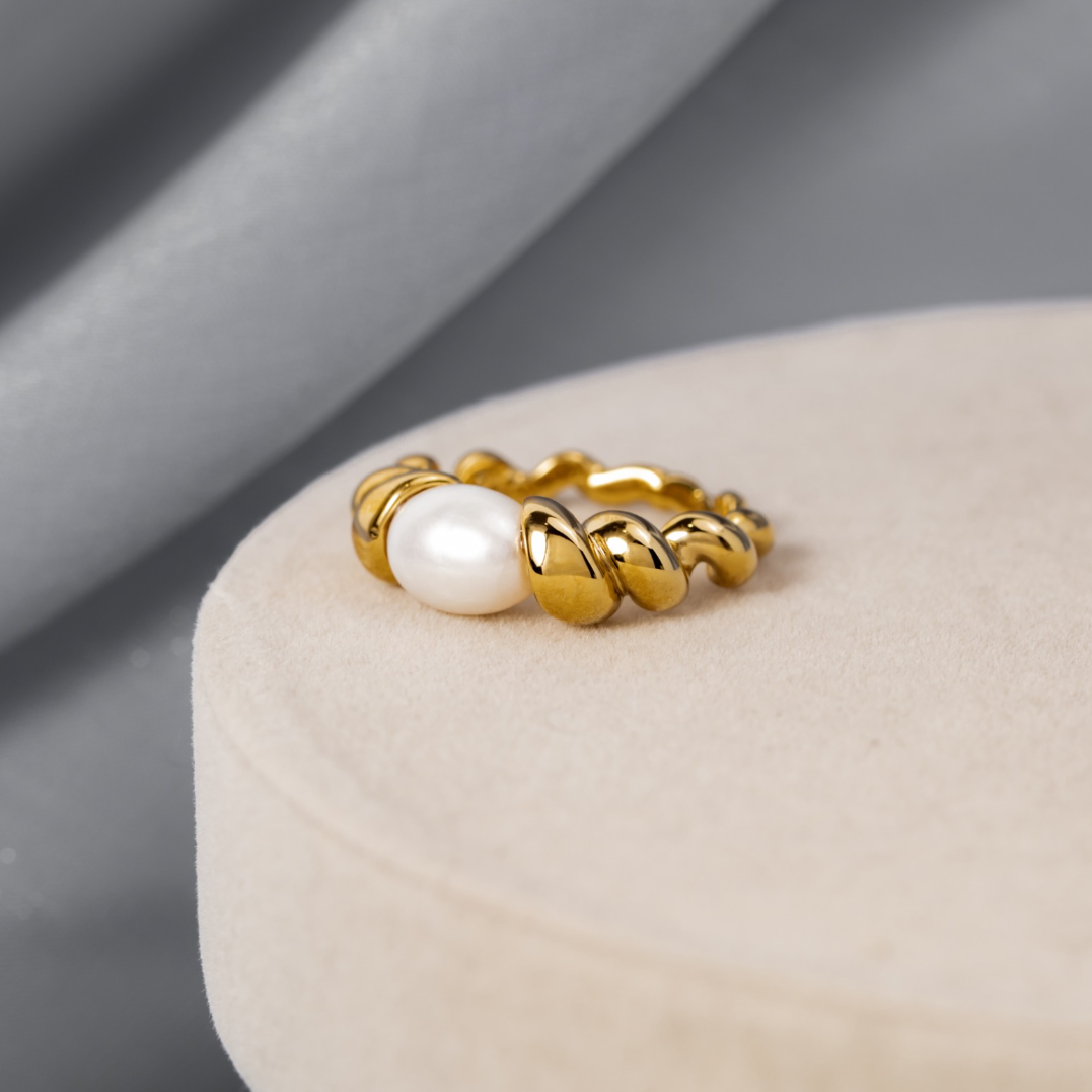 Bague perle torsadée Dana (US 7)