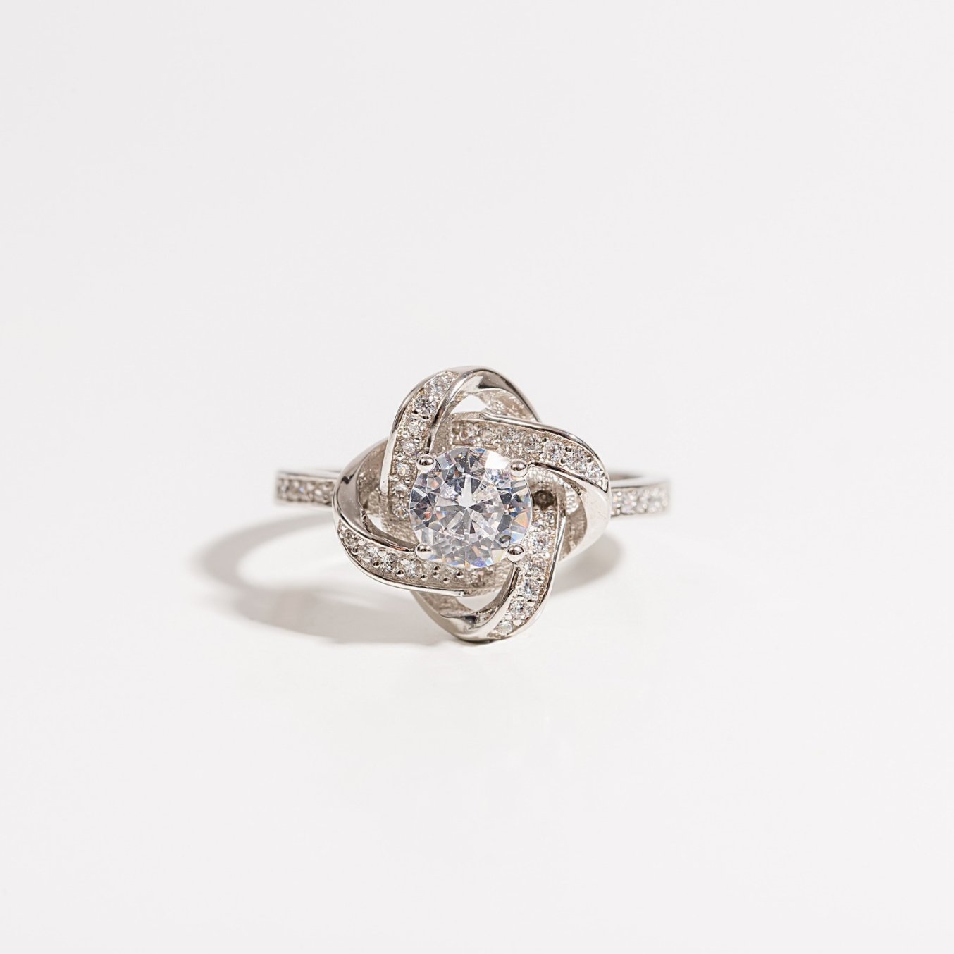 Bague en argent sterling 'Knotted Love'