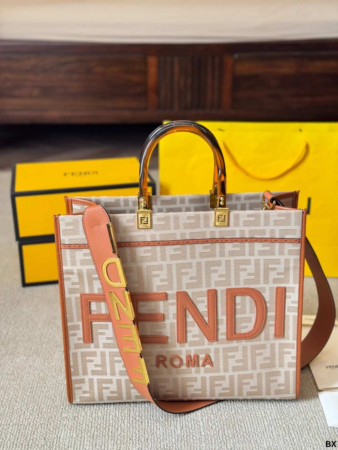 Fen new arrival peekabo tote bag size；35*30 cm