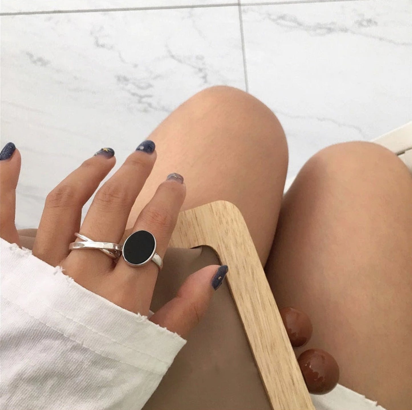 Black Oval Ring