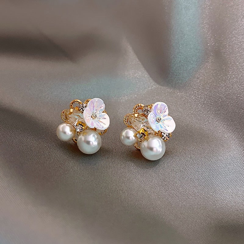 ‘Blooming Dream’ Pearl Earrings