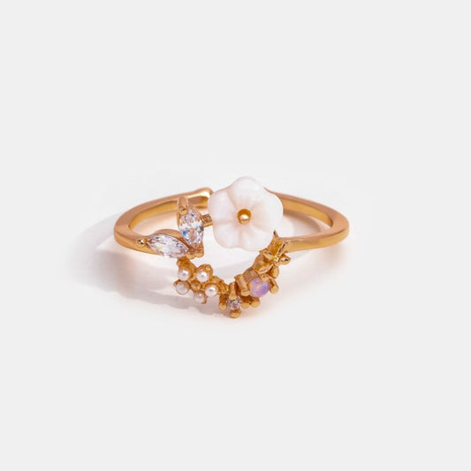 Bague fleur en or rose