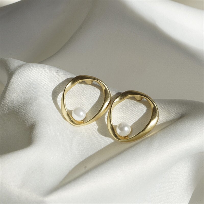 Gold Hoop Pearl Earrings