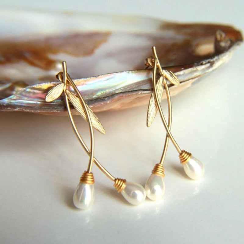 Boucles d'oreilles perle feuille d'or