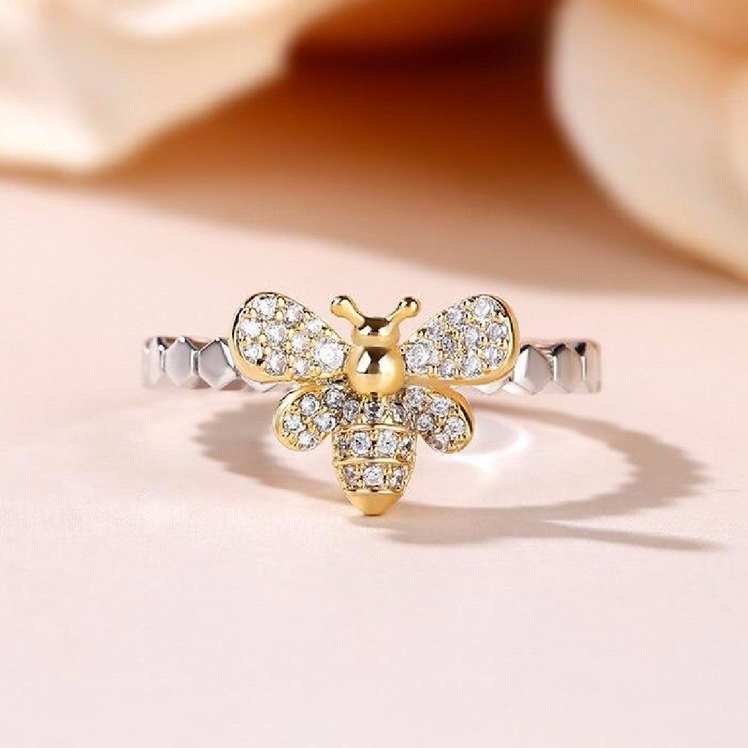 Golden Bee & Honeycomb Ring