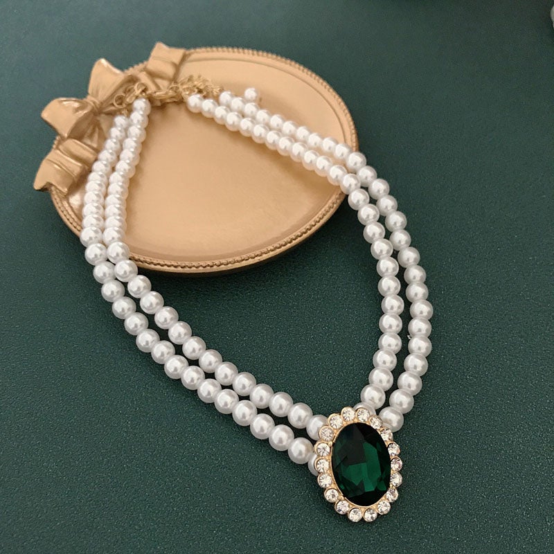 Collier de perles de cristal vert