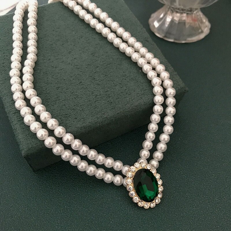 Collier de perles de cristal vert