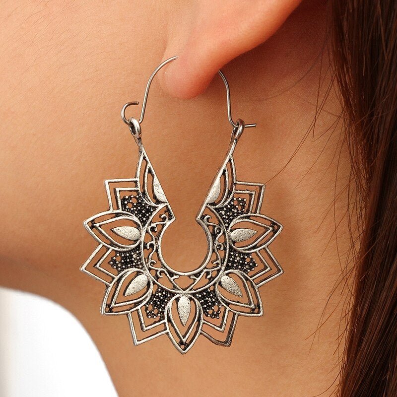 Boucles d'Oreilles Pendantes Fleur Mandala