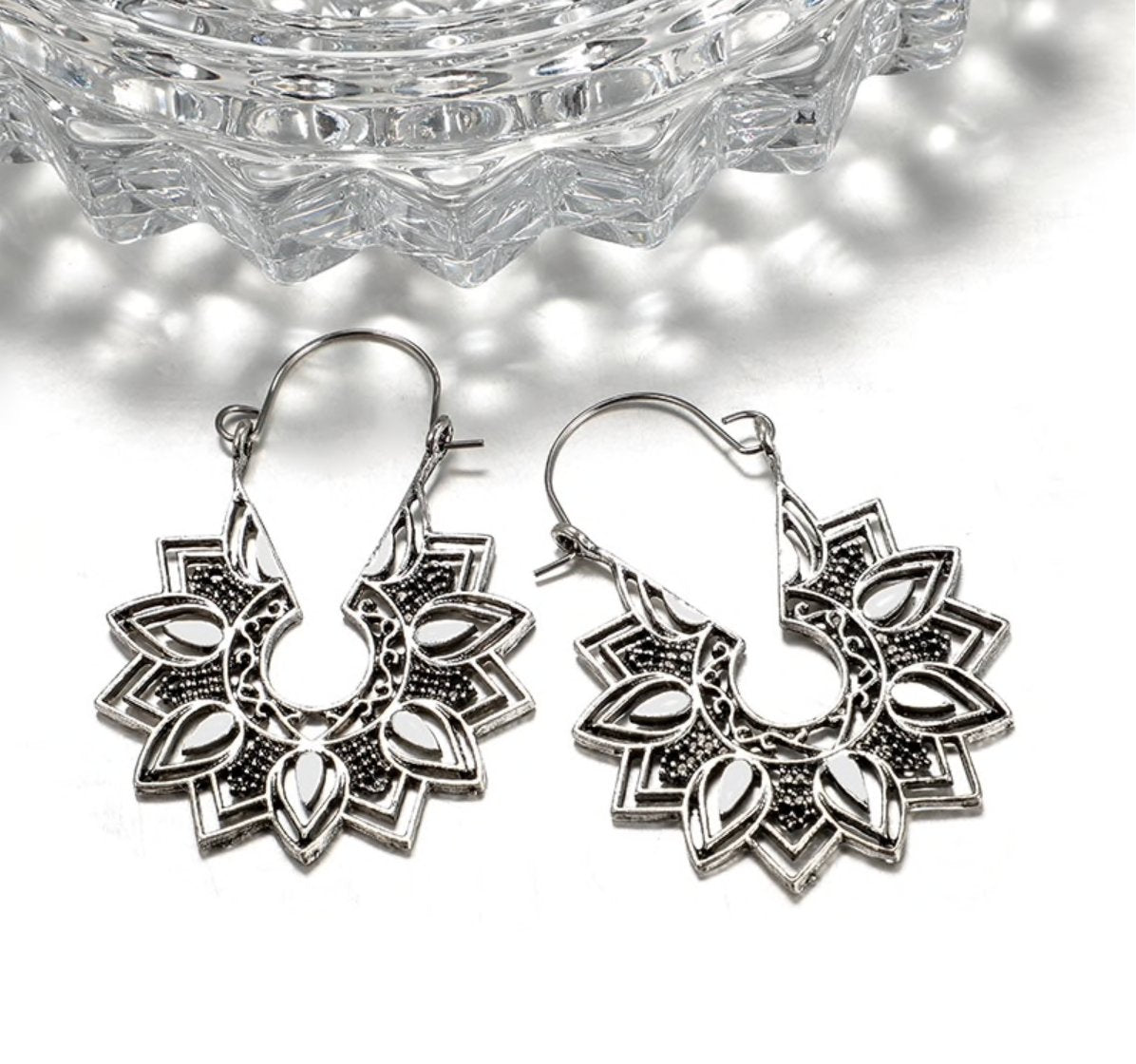 Boucles d'Oreilles Pendantes Fleur Mandala