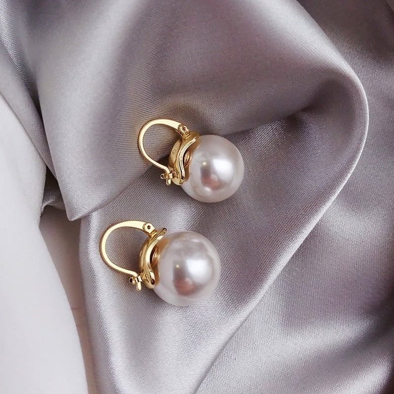 Matilda Pearl Drop Earrings