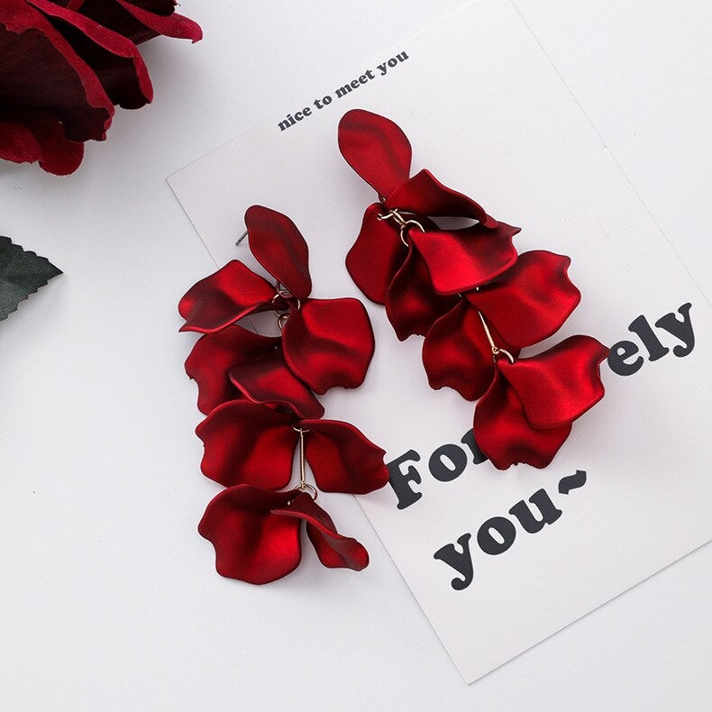 Boucles d'Oreilles Pétale de Fleur Rouge