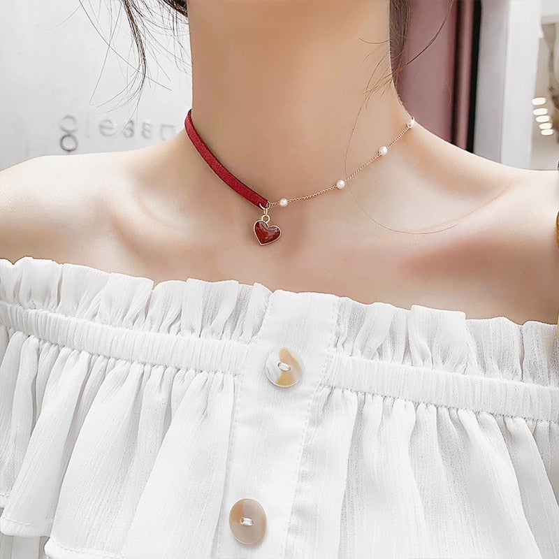 Red Heart Pearl Choker