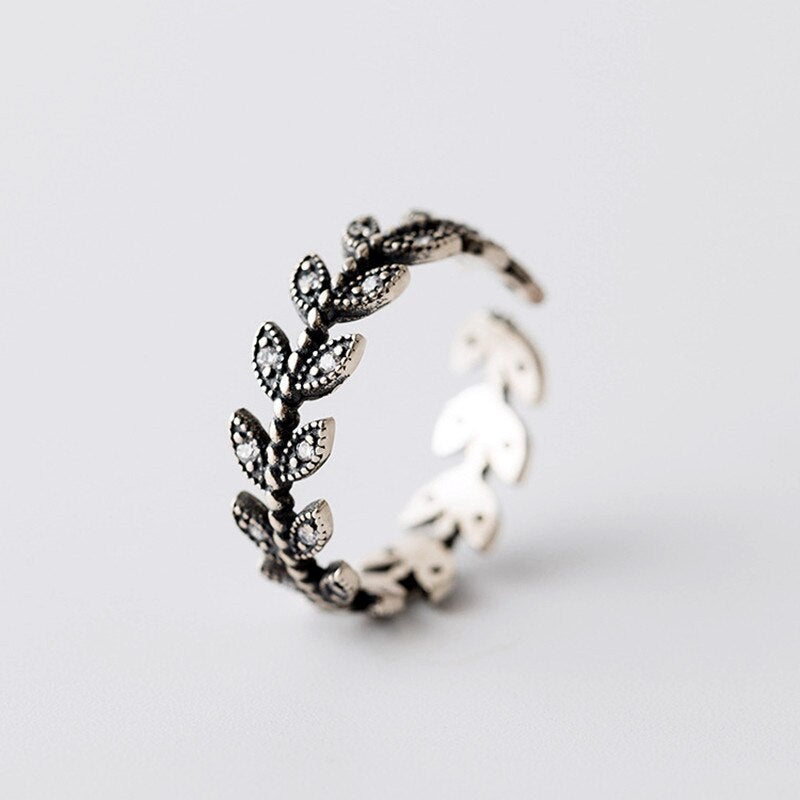 Silver Climbing Vine Ring