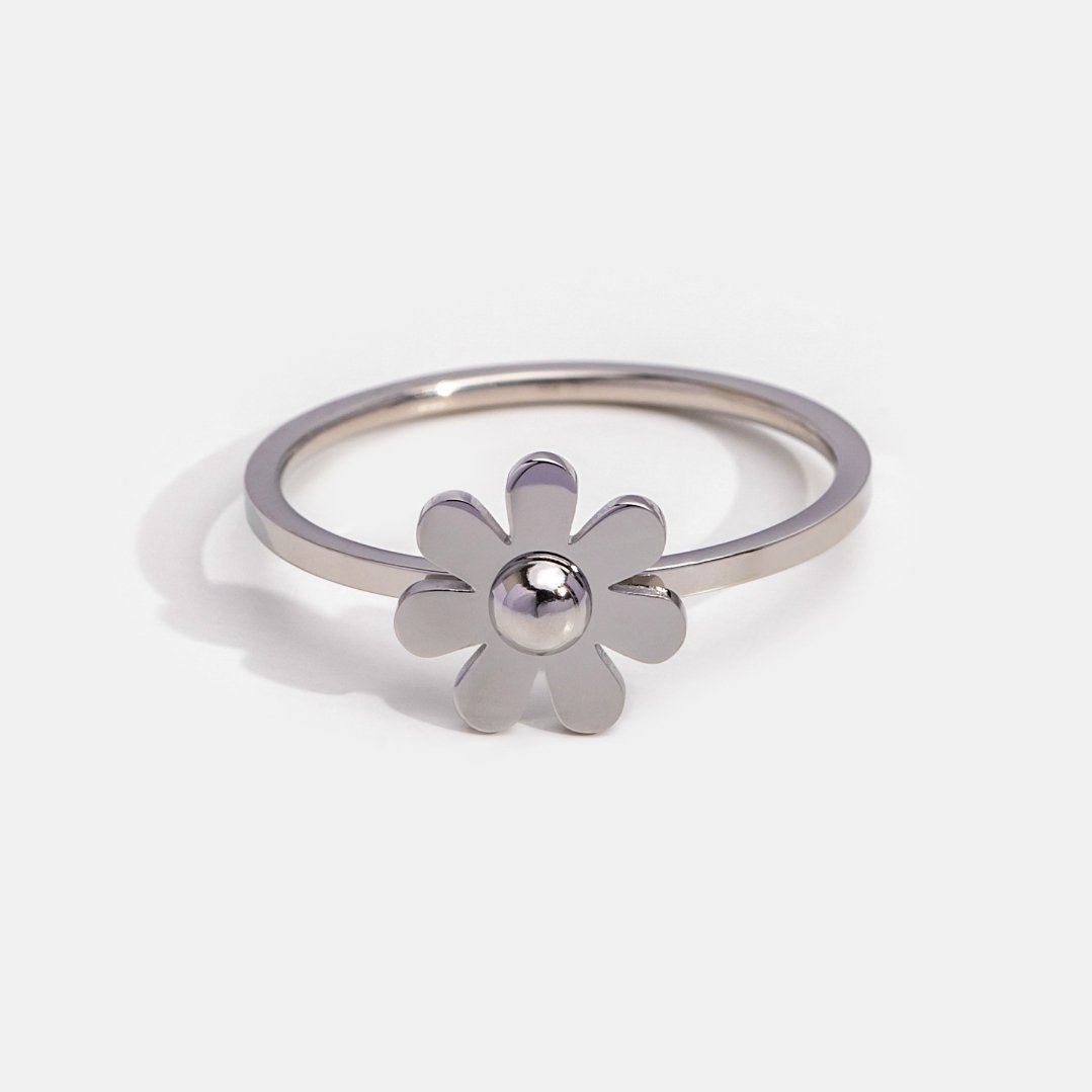 Silver Daisy Flower Ring