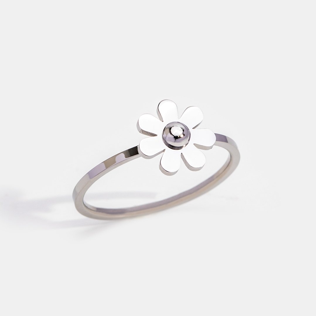 Silver Daisy Flower Ring