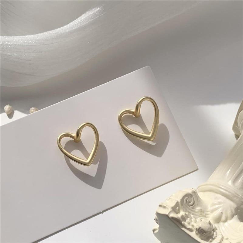 Simple Heart Gold Earrings