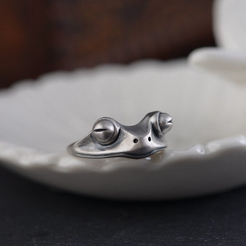 Sterling Silver Grumpy Frog Ring